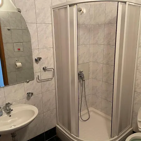 Gorana Two Bedroom Апартаменты Елса